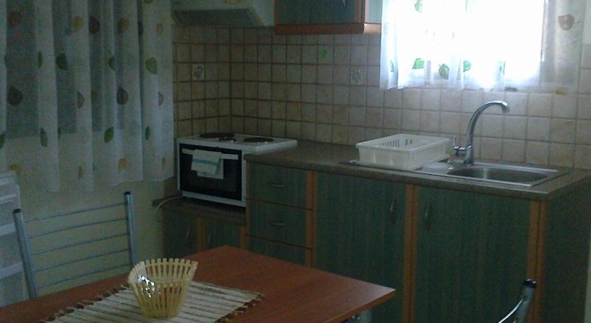 Nikolitsa Apartments Glyfada  Zimmer foto